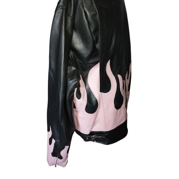 Diamond Plate Womens Leather Style Jacket. Black With Pink Flames. Size 2X - Picture 2 of 5